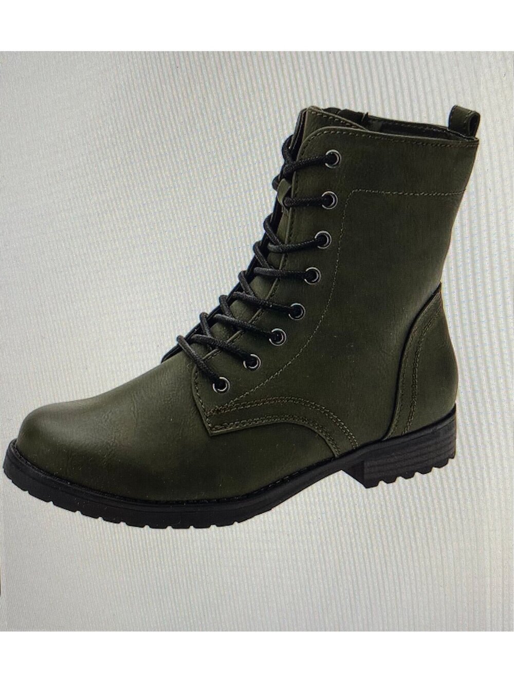 Amazon Essentials Women’s Lace Up Combat Boot Size 7.5